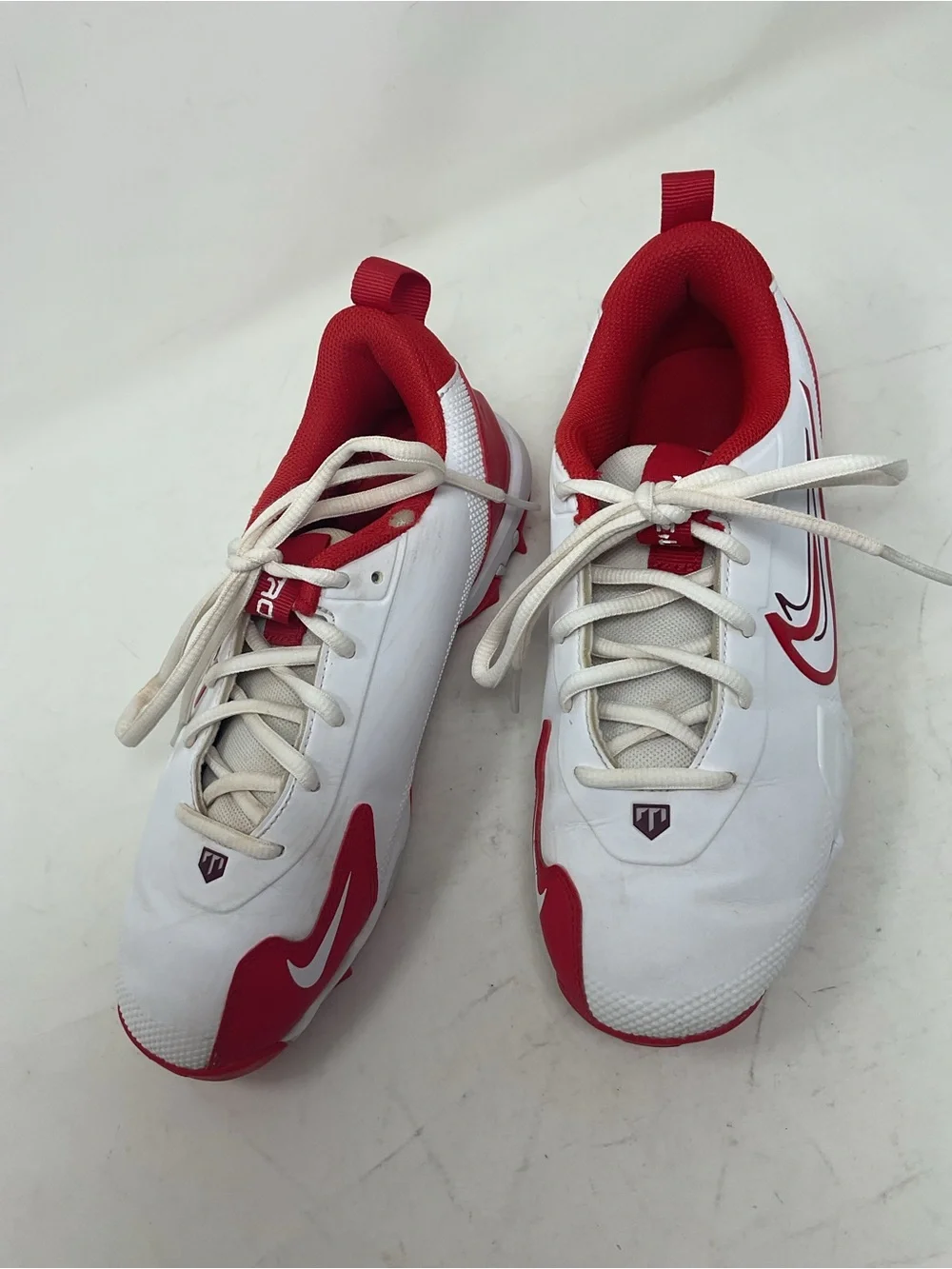Nike Kids White and Red baseball cleats